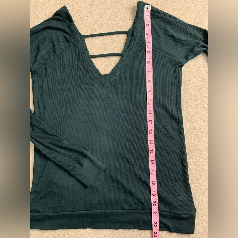 NWT Chaser Cut Out Women Long Sleeve Ribbed Top Small Hunter Green Cotton Blend - Picture 3 of 6